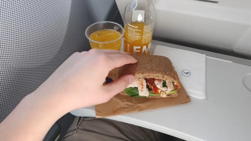 Что есть в длительном перелете?