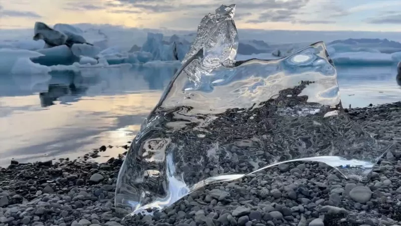 Ледниковое озеро Fjallsarlon