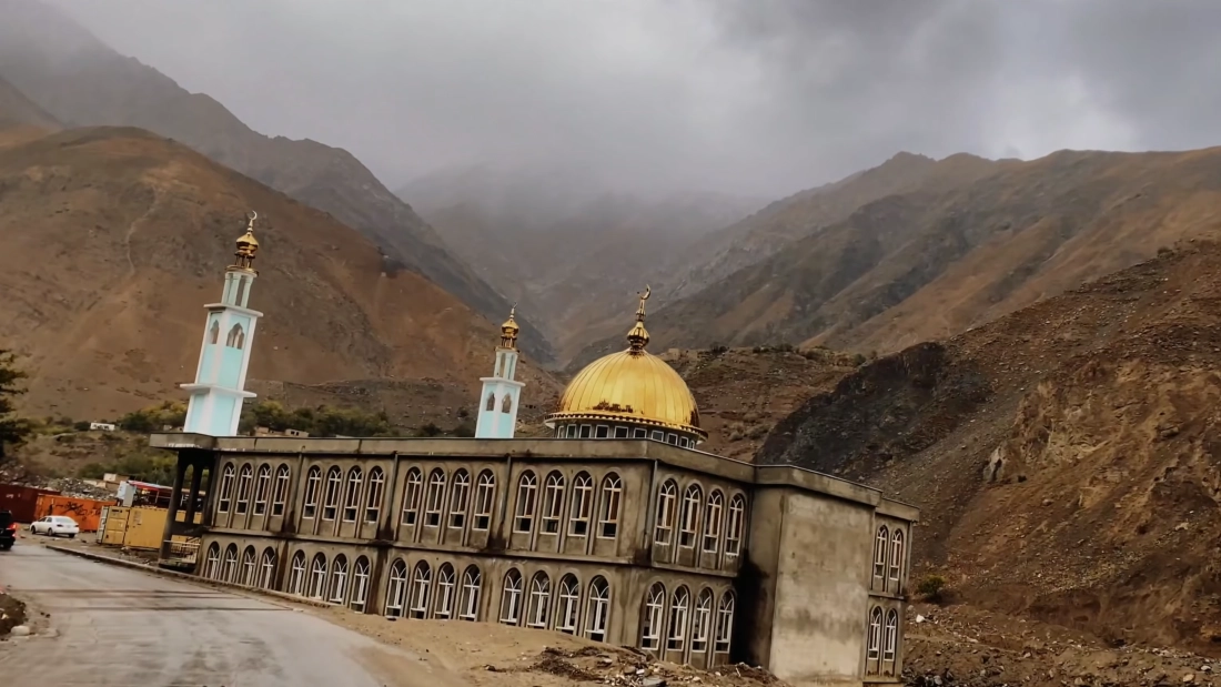 Мечеть в горах Афганистана