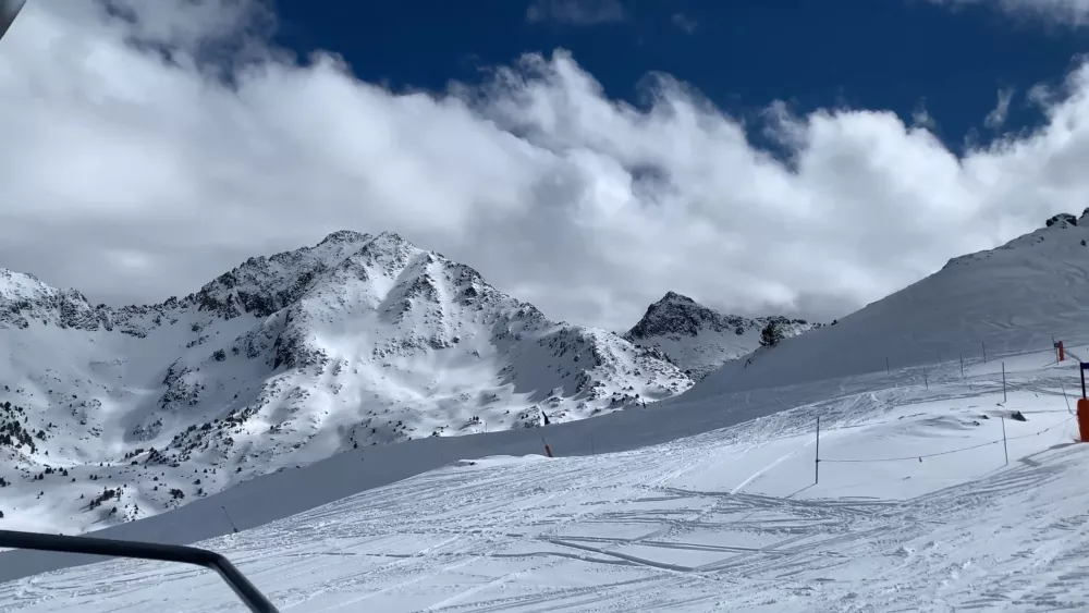 На склонах Андорры найдут себе дорогу как начинающие любители, так и более опытные лыжники