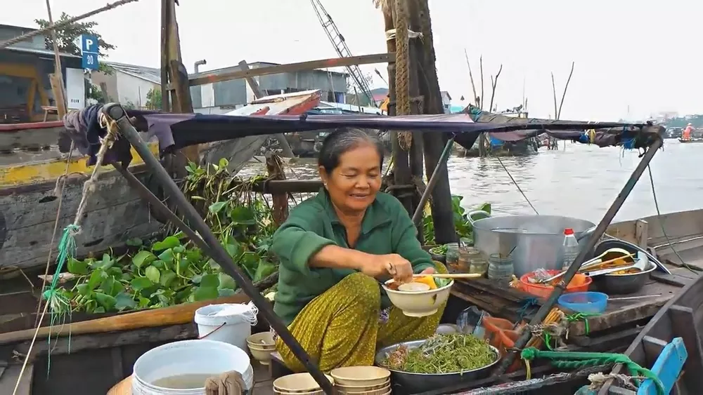 Начало путешествия по дельте Меконга
