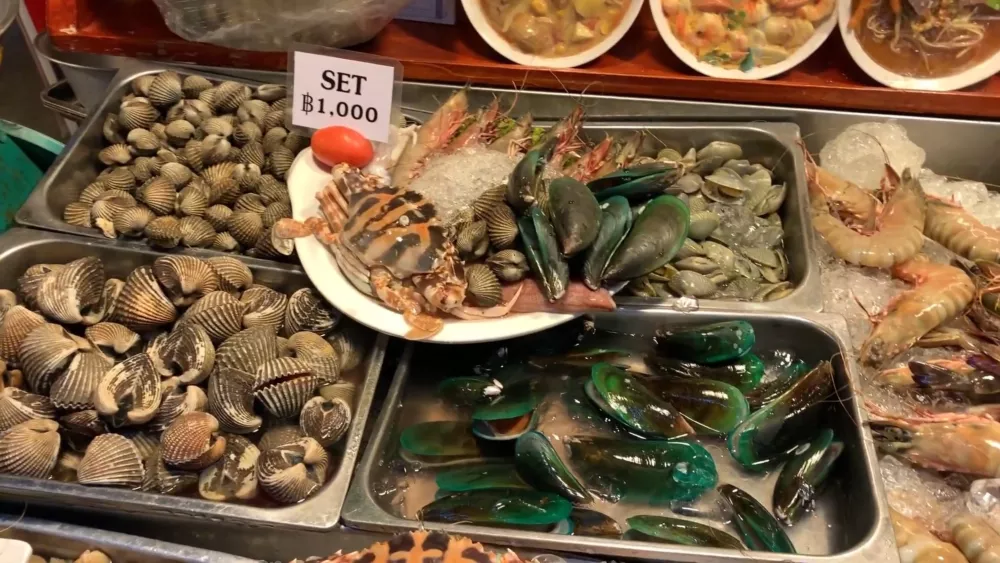 Огромное разнообразие морепродуктов на Ко Липе