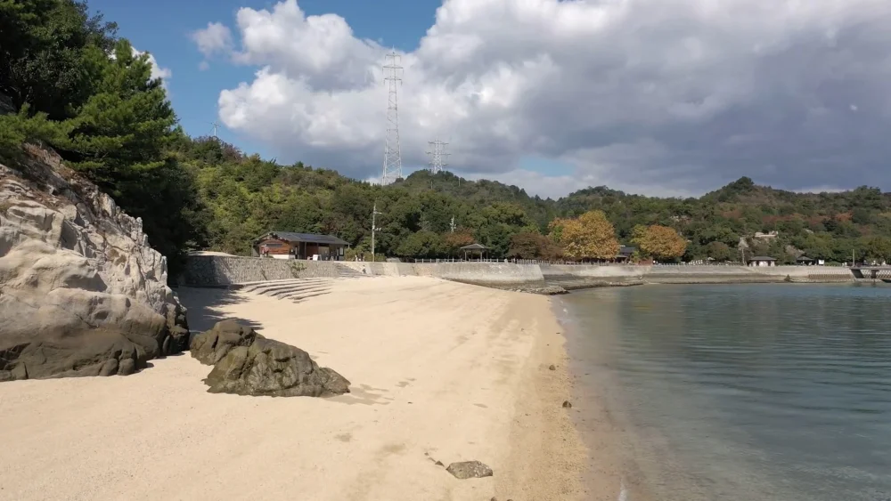 Окуносима - красивые виды и пляжи