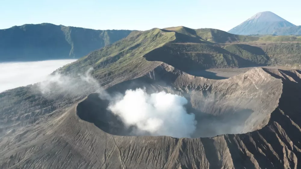 Острова Индонезии образовались благодаря потухшим вулканам