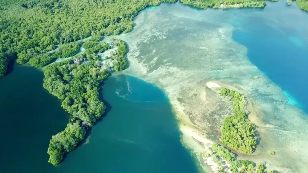 Острова Микронезии с высоты птичьего полета