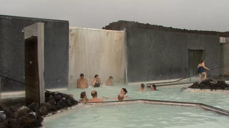 Отдых в Исландии - термальные бани