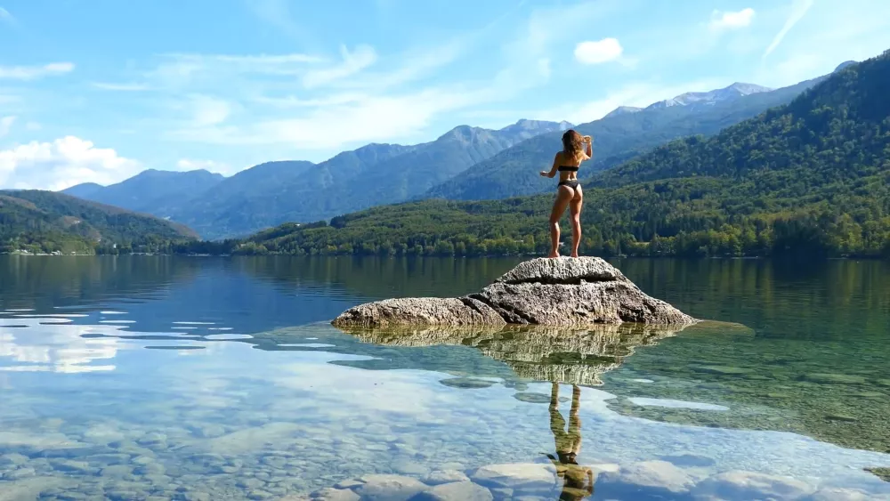 Озеро Бохинь (Словения)