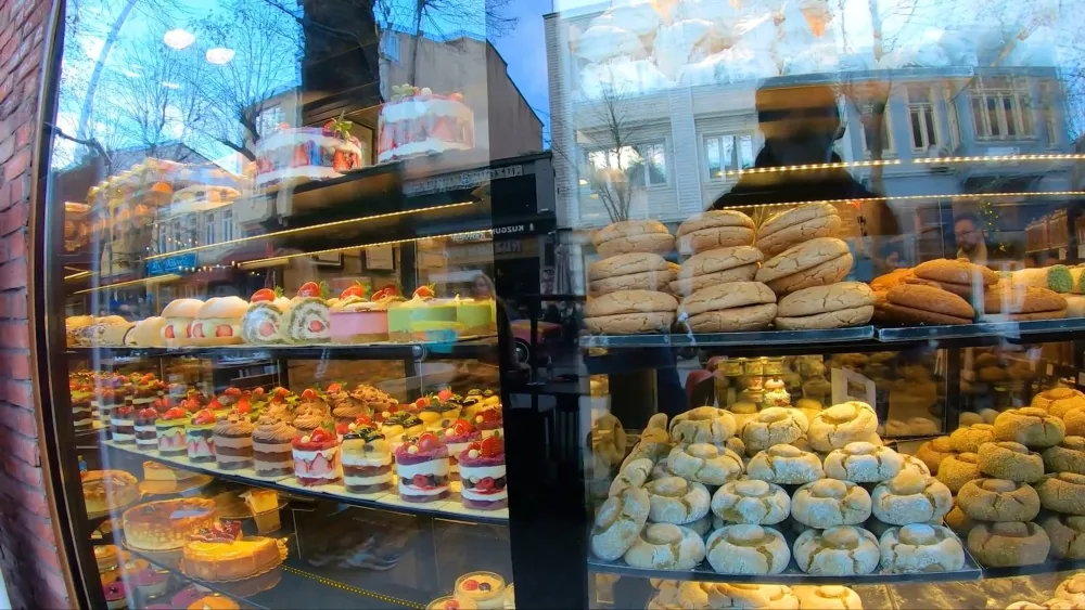Пекарня под названием «İstanbul Pastanesi»