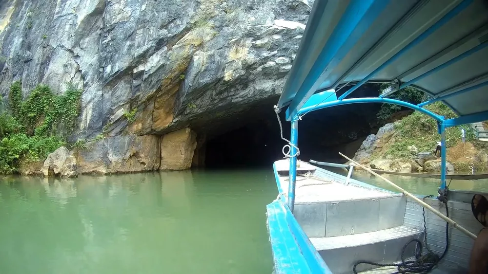 Пещера Фонгня