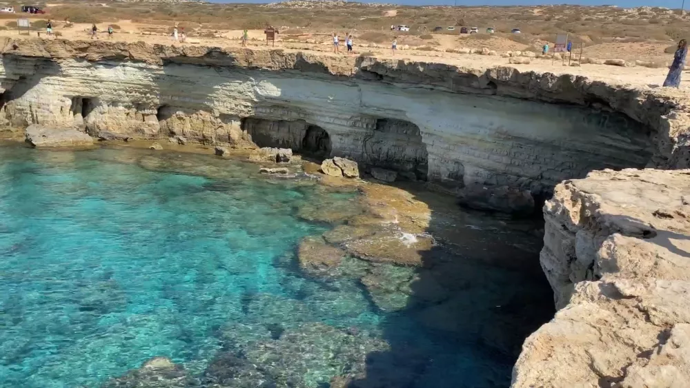 Подводные пещеры на побережье Кипра