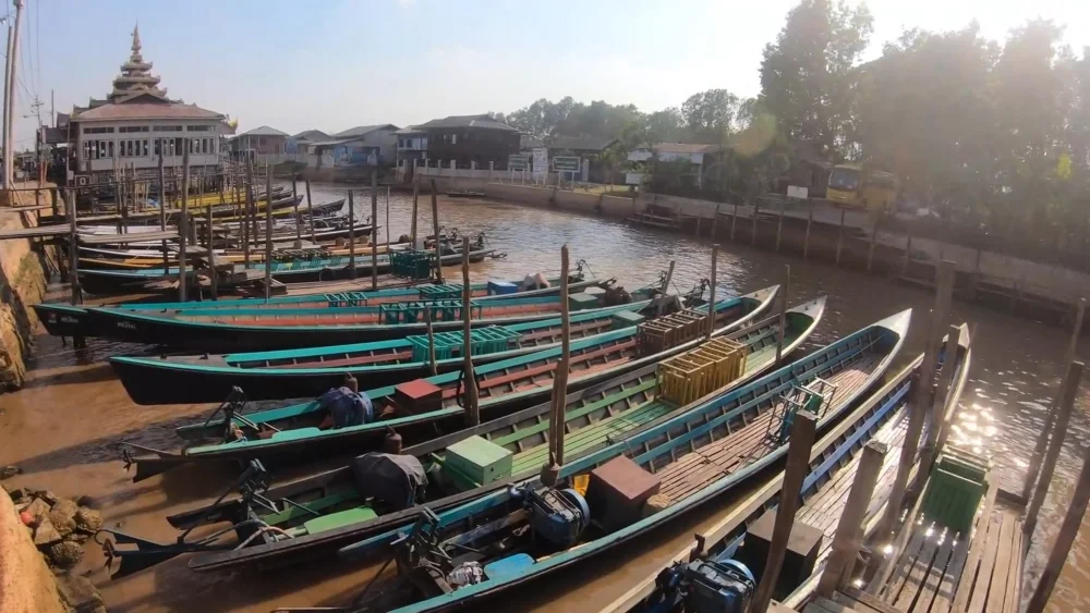Путешествие по Мьянме на лодках