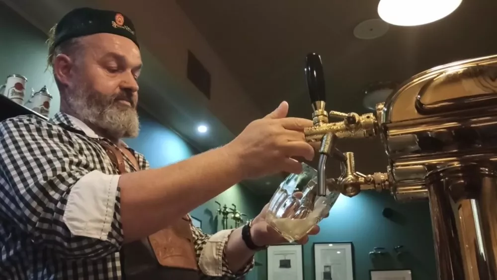 Дегустация пива в чешском баре