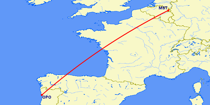 перелет Маастрихт — Порту на карте