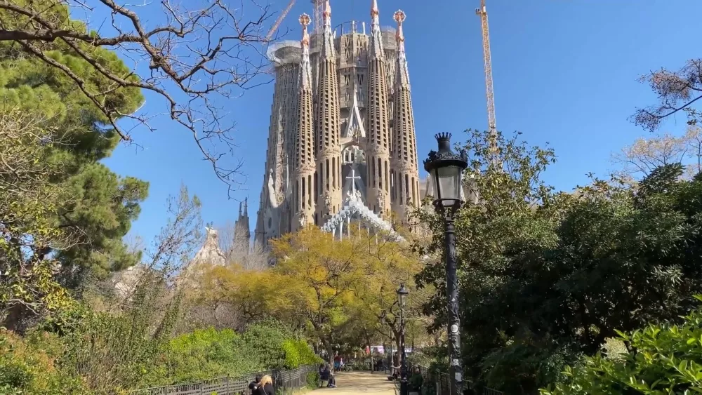 Sagrada Familia (Храм Святого Семейства)