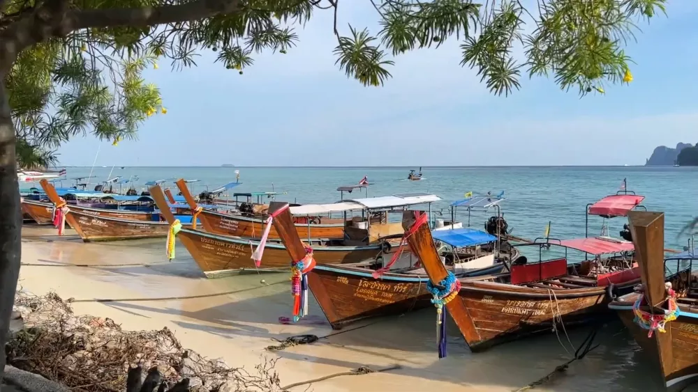 Тайские длиннохвостые лодки - лучшее средство передвижение между островами Таиланда