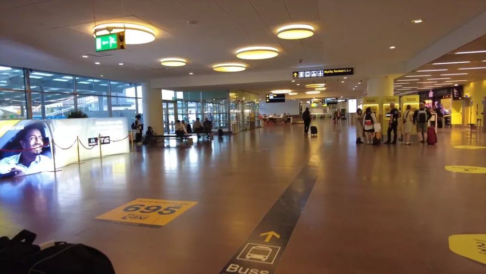Аэропорт Стокгольм-Арланда - главный терминал