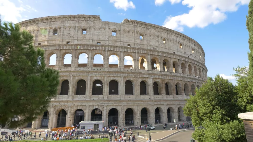 Здание Колизея в Риме