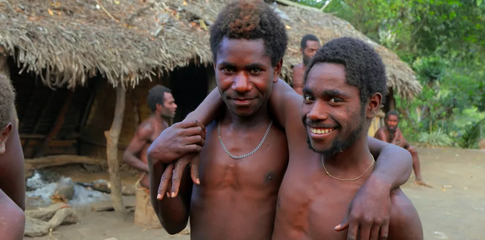 Жители Вануату всегда улыбаются - может быть, потому, что им всегда есть что отпраздновать